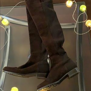 Stuart Weitzman 5050 Boot